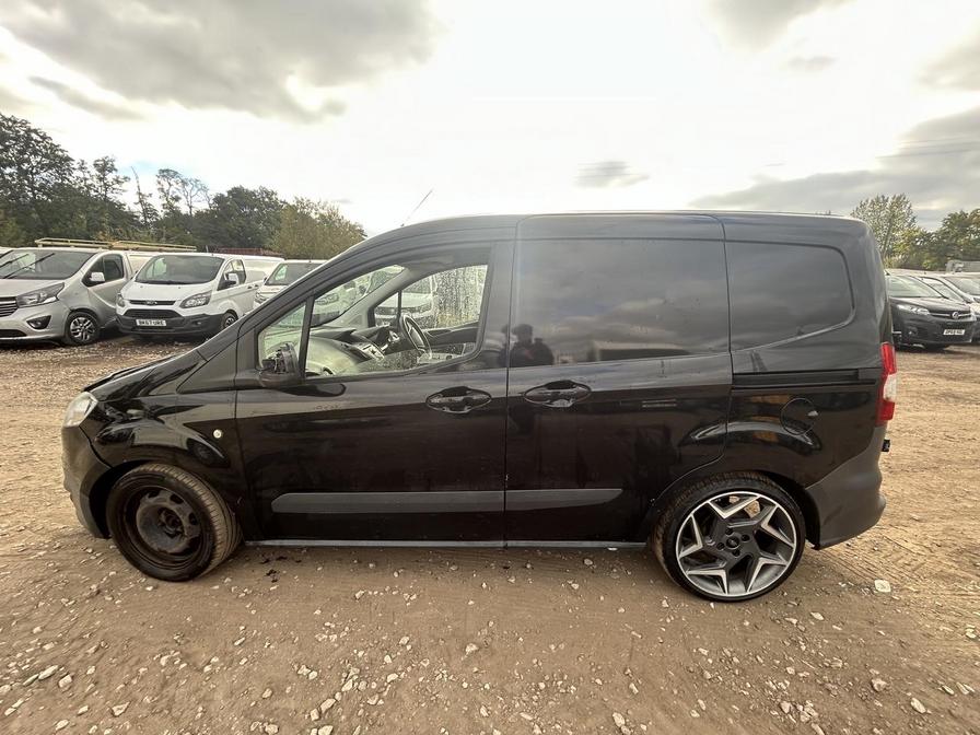 2016 Ford Transit Courier – Model: Transit Courier Trend TDCI – MK16AFA