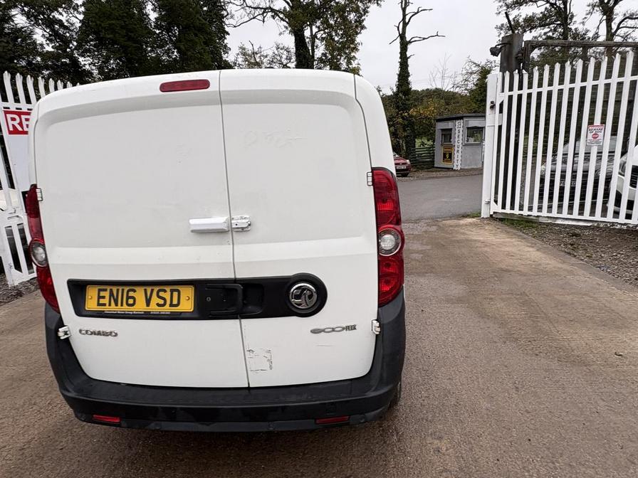 2016 Vauxhall Combo – Model: Combo 2000 L1H1 CDTi S/S ecoFLEX – EN16VSD
