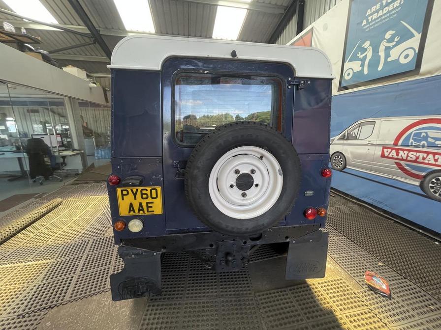 2010 Land Rover Defender 90 – Model: Defender 90 Hard Top TD – PY60AAE