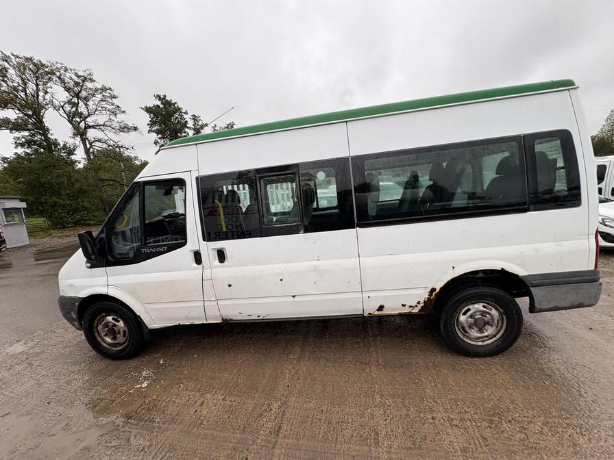 2008 Ford Transit Transit 100 15-Seat RWD – SJ08ZFL