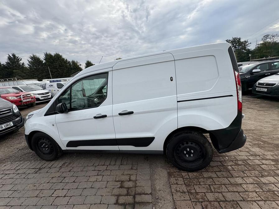 2019 Ford Transit Connect Transit Connect 220 Base TDCi Auto – FB19GYK