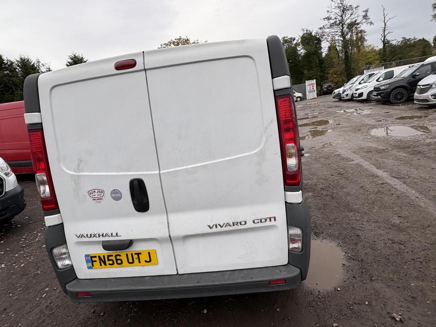 2006 Vauxhall Vivaro – Model: Vivaro  2900 CDTI SWB – FN56UTJ