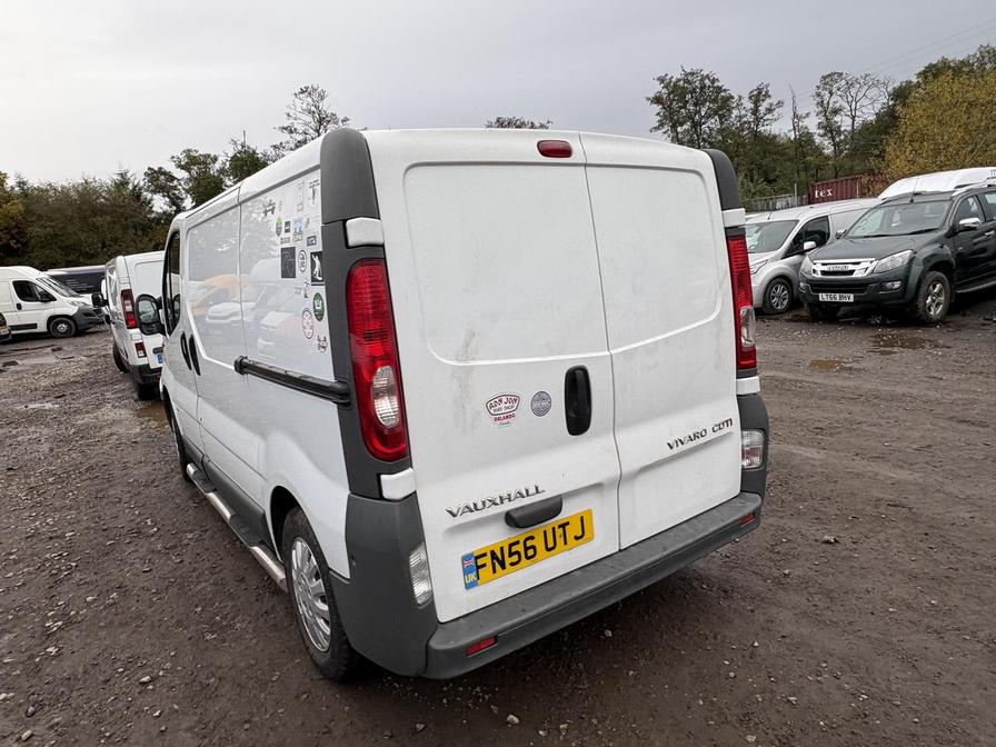 2006 Vauxhall Vivaro – Model: Vivaro  2900 CDTI SWB – FN56UTJ
