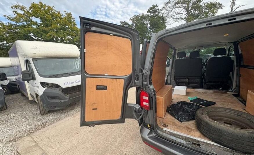 2018 Volkswagen Transporter Transporter T32 Highline TDI BlueMotion Technology 4Motion Semi-Auto – CY68GZK