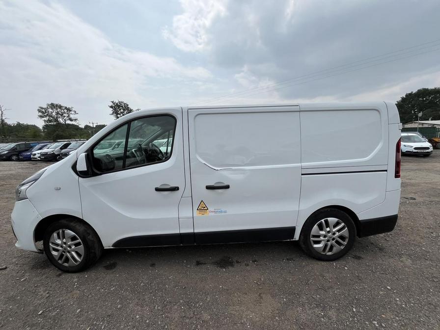 2018 Renault Trafic Trafic SL27 Sport Nav Energy dCi – YH18WOA