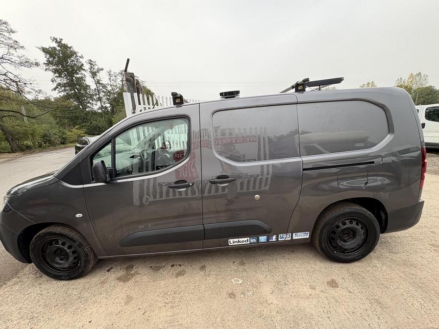 2019 Citroen Berlingo – Model: Berlingo 950 Enterprise Blue HDi – BF69GCV