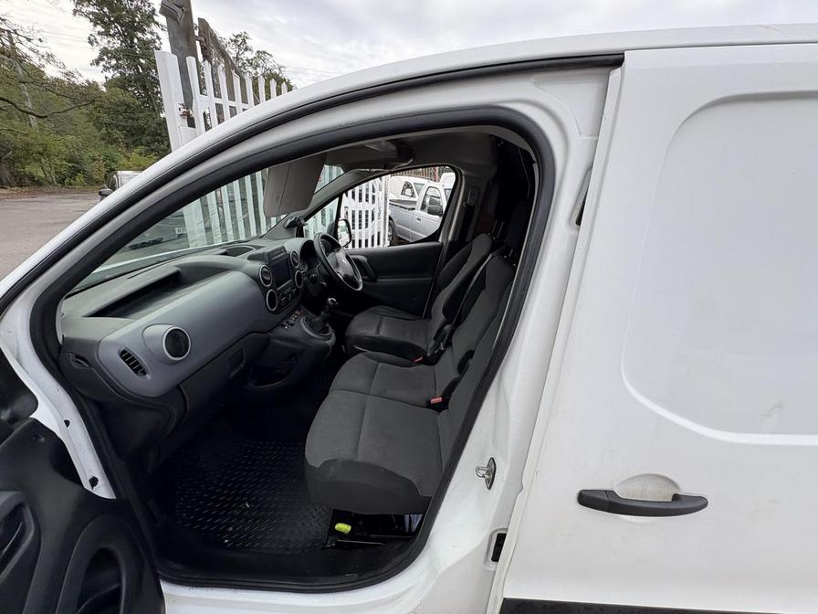 2017 Peugeot Partner Partner Professional L1 Blue HDi – NV66RZX