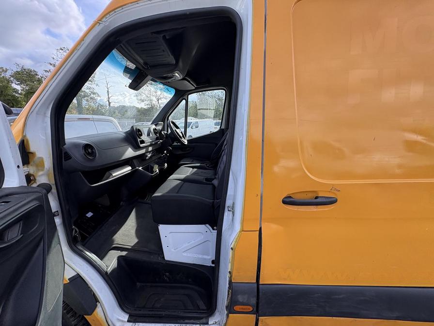 2020 Mercedes-Benz Sprinter – Model: Sprinter 314 Progressive CDi – EK70XNN
