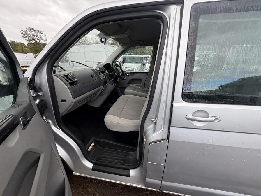 2014 Volkswagen Transporter – Model: Transporter T30 SE 140 TDI LWB – AF64LNV