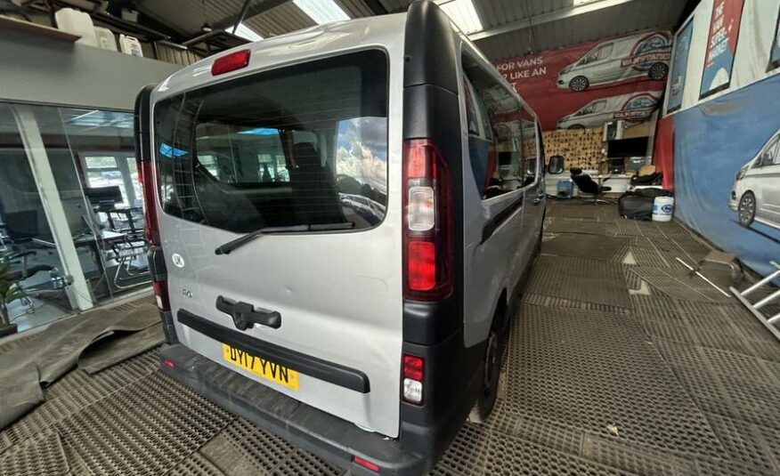 2017 Vauxhall Vivaro Combi Vivaro 2900 Combi CDTi Bi-T S/S – DY17YVN