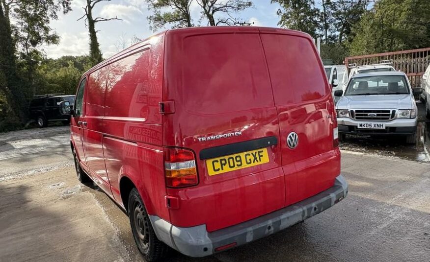 2009 Volkswagen Transporter Transporter T30 130 TDI LWB – CP09GXF