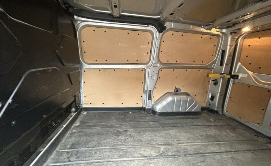 2019 Ford Transit Custom – Model: Transit Custom 300 Limited – BK19XYM