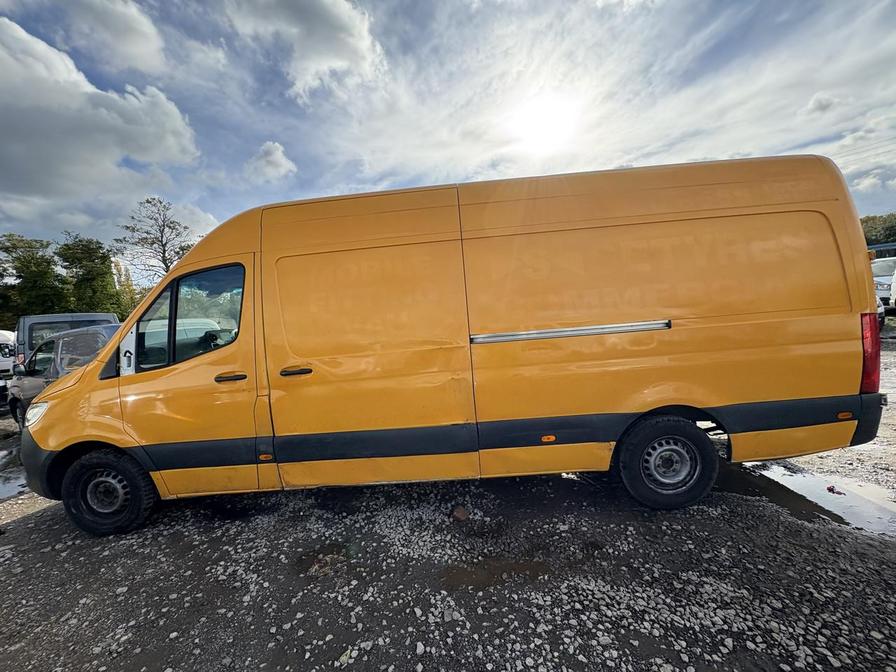 2020 Mercedes-Benz Sprinter – Model: Sprinter 314 Progressive CDi – EK70XNN