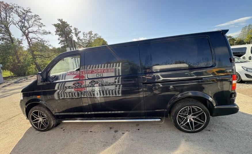 2006 Volkswagen Transporter Transporter T30 130 TDI LWB – CY06WVZ