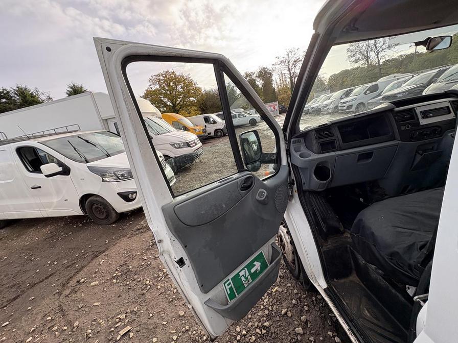 2014 Ford Transit – Model: Transit 100 T350 RWD – NJ14JUU