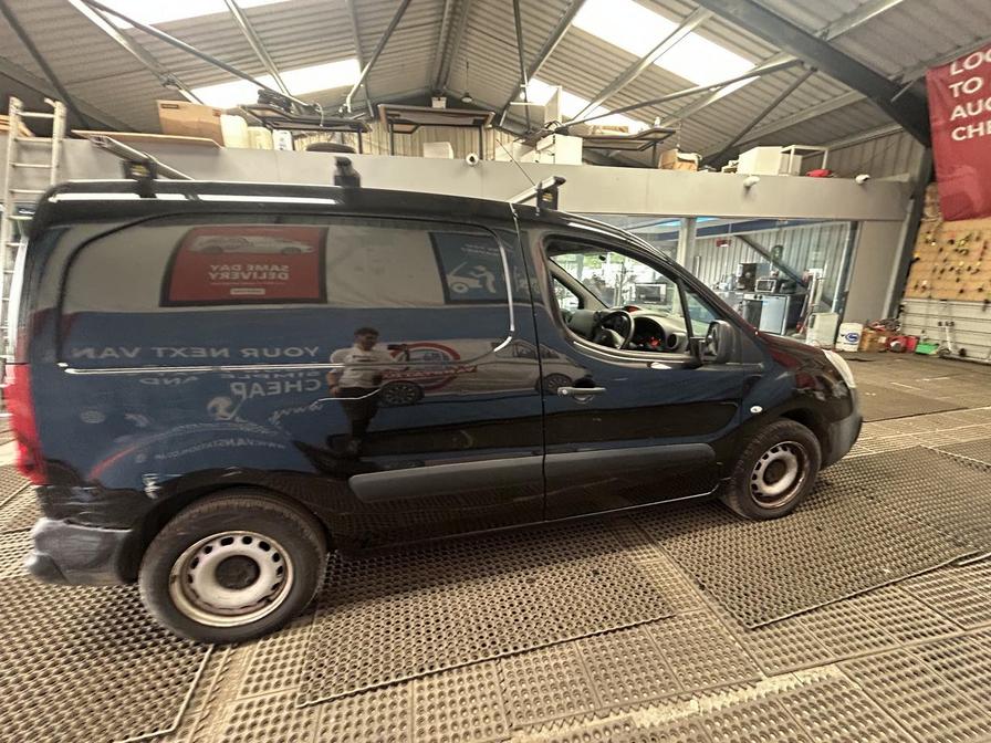 2016 Peugeot Partner – Model: Partner S L1 Blue HDi – NV16XHD