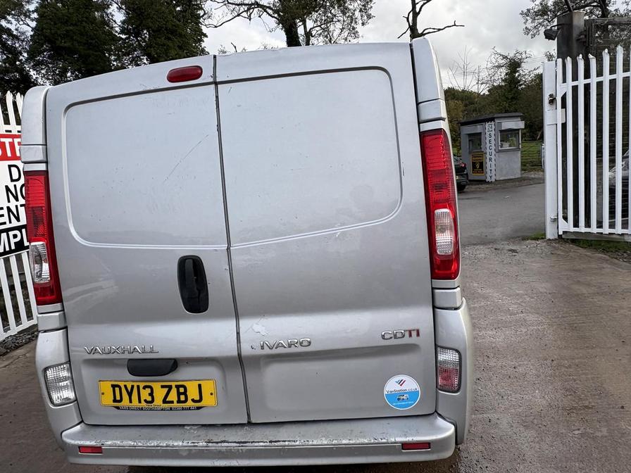 2013 Vauxhall Vivaro – Model: Vivaro 2900 Sportive CDTi LWB – DY13ZBJ