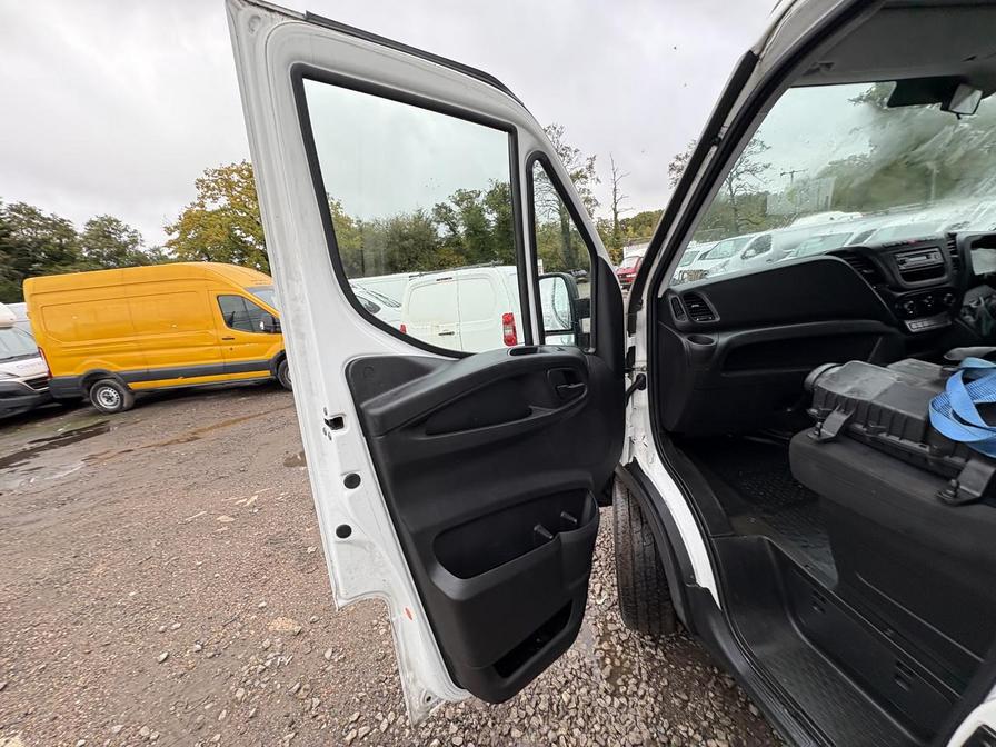 2018 Iveco Daily – Model: Daily 35S14 Semi-Auto – RA18KKP