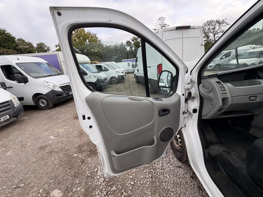 2014 Nissan Primastar – Model: Primastar SE DCI SWB – PN14EYO