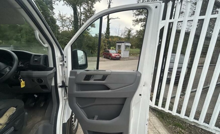 2022 Volkswagen Crafter – Model: Crafter CR35 Startline TDI – EK22ZDS