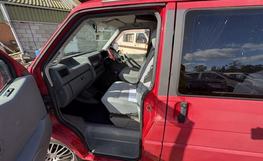1999 Volkswagen Transporter  – T534CFC