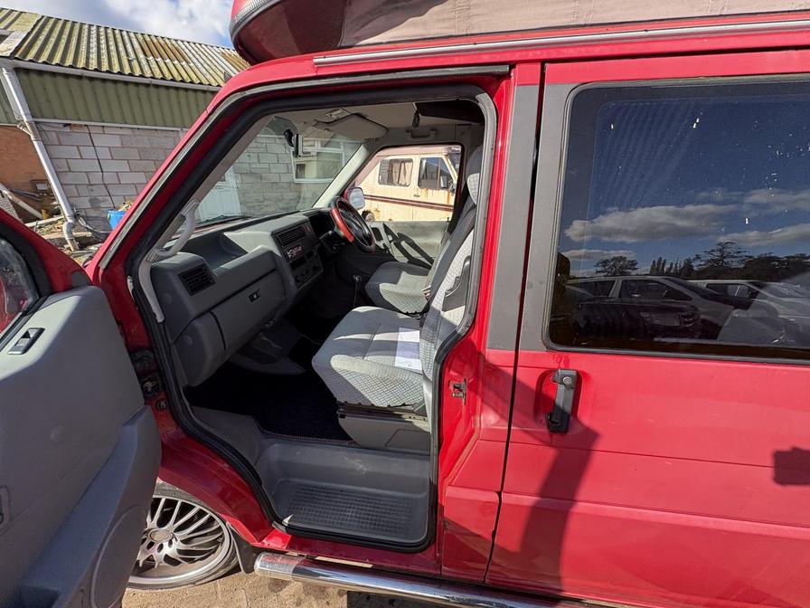 1999 Volkswagen Transporter – T534CFC