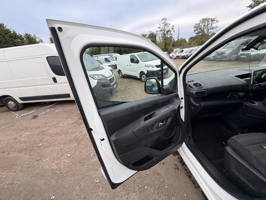 2018 Vauxhall Combo Life – Model: Combo Life Energy CDTi S/S – DS68OLE