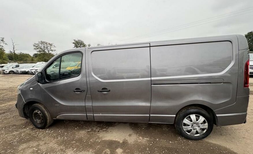 2017 Vauxhall Vivaro – Model: Vivaro 2900 Sportive CDTi Bi-T S/S – DU67WKS