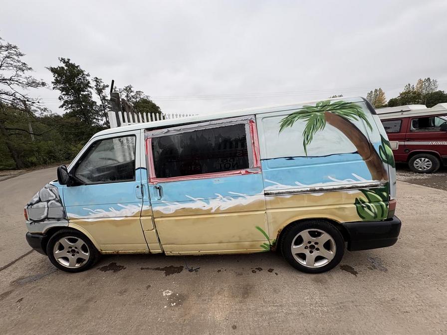 1997 Volkswagen Transporter – Model: 1000 TD SWB – R507UAN