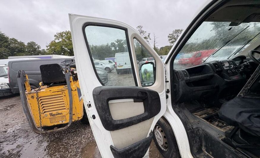 2018 Peugeot Boxer Boxer 333 Professional L1H1 Blue HDi – EO18BXE