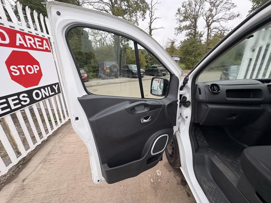 2018 Vauxhall Vivaro – Model: Vivaro 2900 Sportive CDTi – DN68EZS