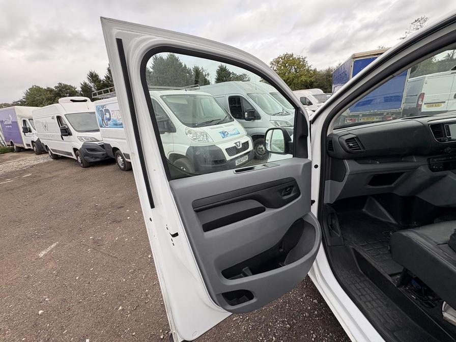 2017 Citroen Dispatch Dispatch 1200 Enterprise Blue HDi – WU67ETF