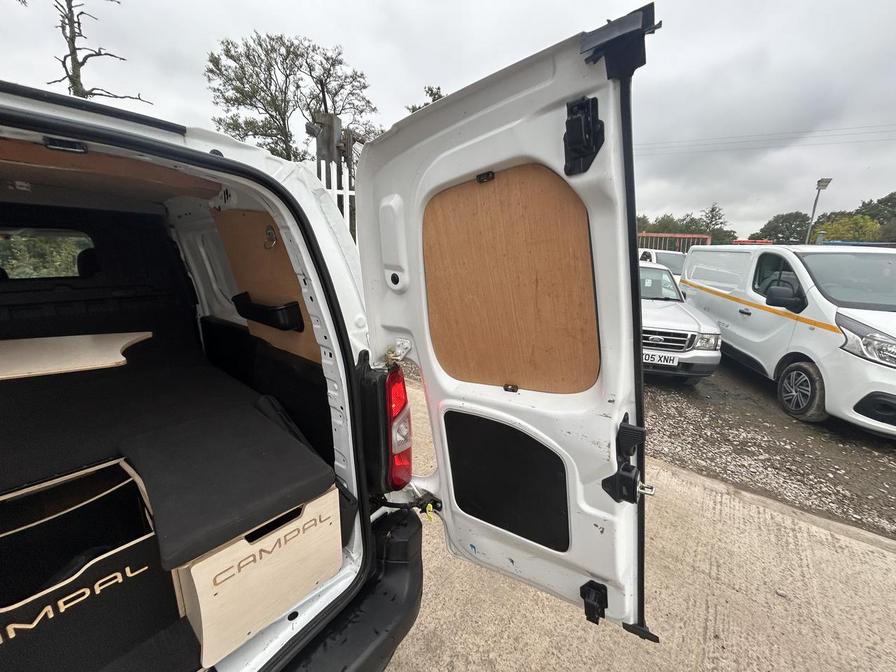 2021 Peugeot Partner – Model: Partner Professional L1 Blue HDi – NV70KLS