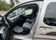 2015 Peugeot Partner Tepee Partner Tepee S HDi S/S Semi-Auto – JC64DSC