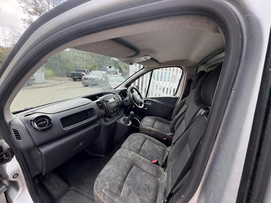 2017 Vauxhall Vivaro – Model: Vivaro  2900 Sportive CDTi – DN67APF