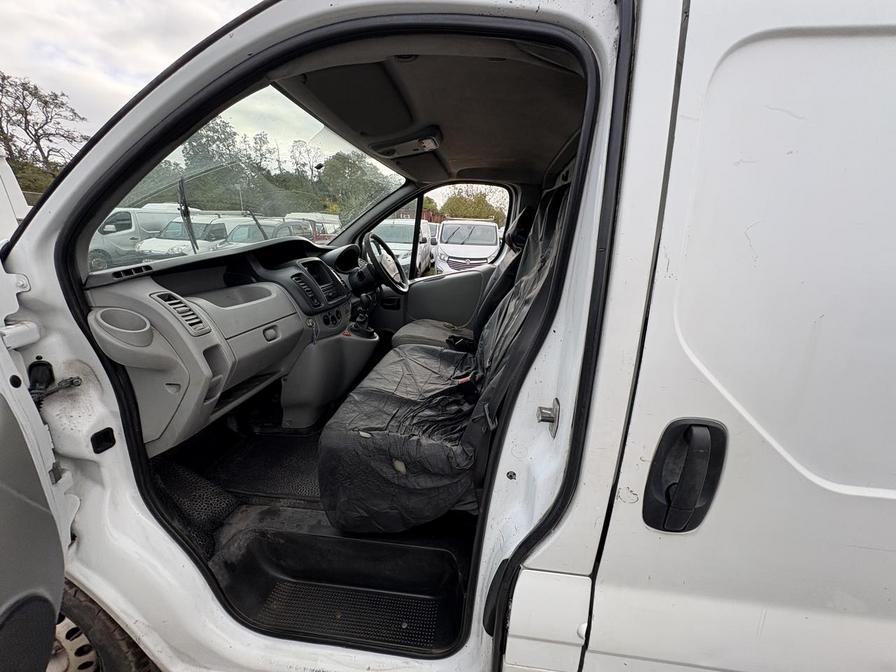 2014 Nissan Primastar – Model: Primastar SE DCI SWB – PN14EYO