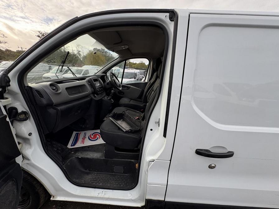 2018 Renault Trafic – Model: Trafic SL27 Business+ dCi – MV18DWP