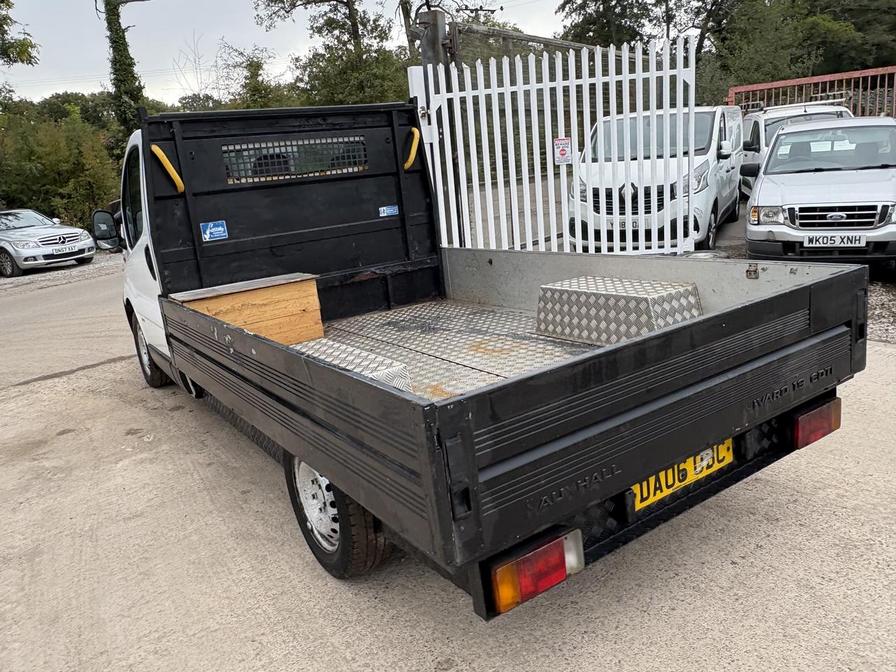 2006 Vauxhall Vivaro – Model: Vivaro Lowfloor CDTi 100 – DA06OBC