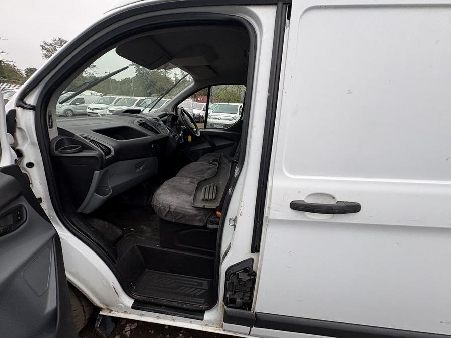 2015 Ford Transit Custom – Model: Transit Custom 290 E-Tech – BX65ZNA