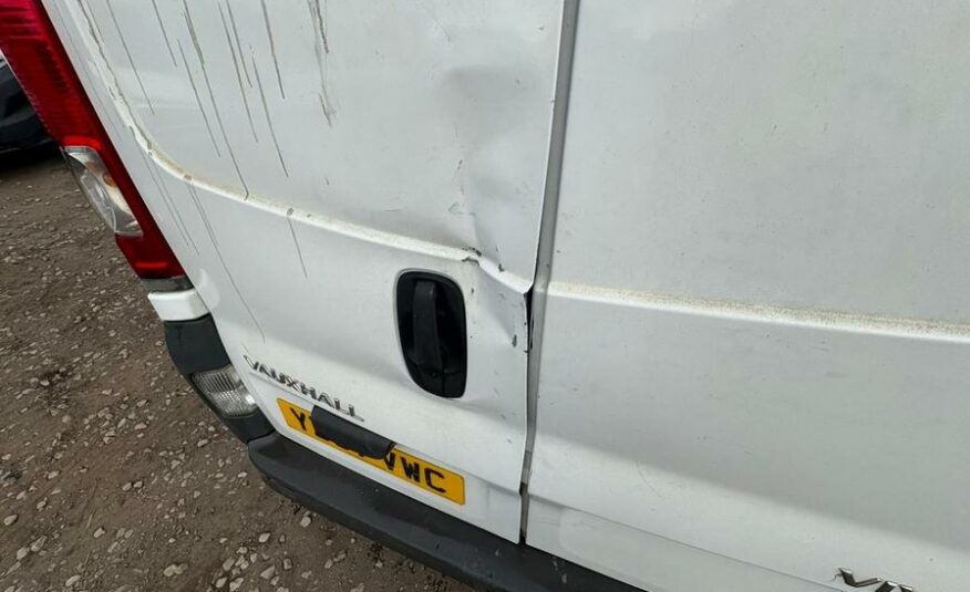 2007 Vauxhall Vivaro Vivaro  2700 CDTI SWB – YD57VWC