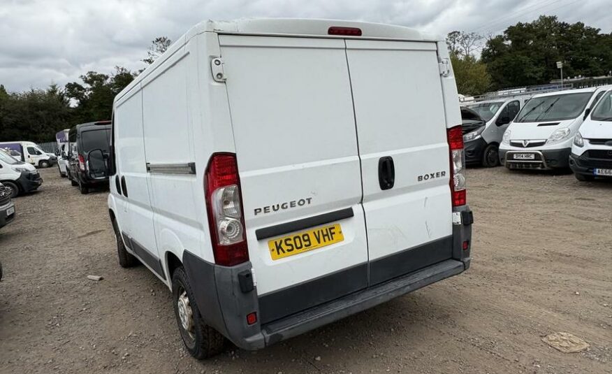 2009 Peugeot Boxer Boxer 330 SWB – KS09VHF