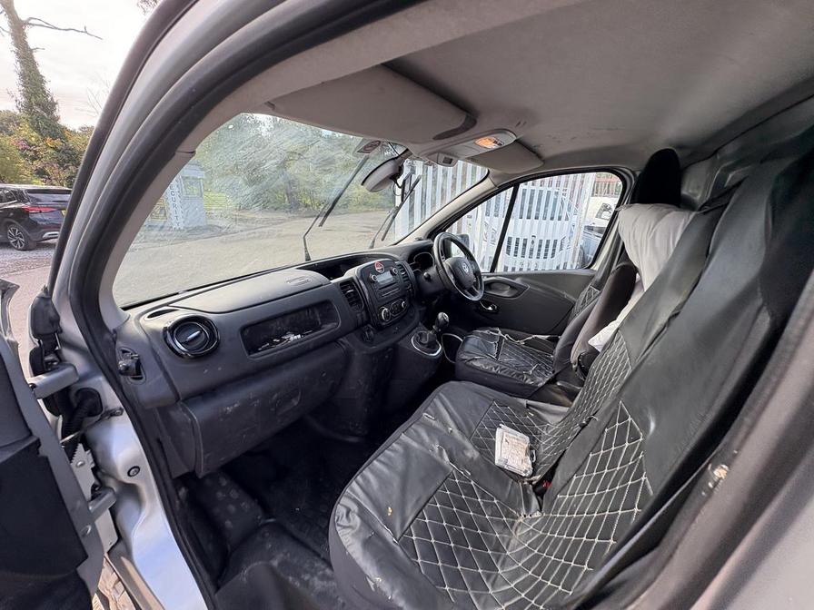 2016 Vauxhall Vivaro Vivaro 2900 Sportive Bi-T CDTi ecoFLEX S/S – NX66VFC