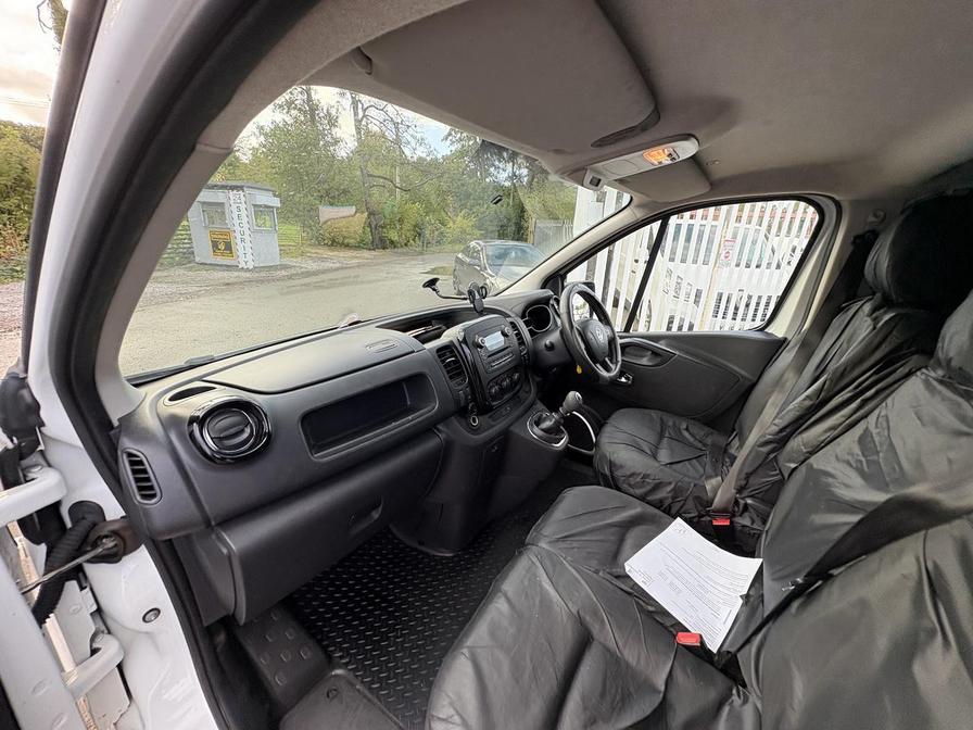 2018 Vauxhall Vivaro Vivaro 2900 Sportive CDTi – DN68YTX
