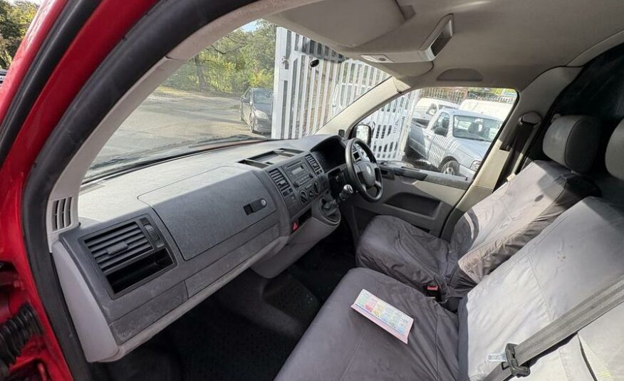 2009 Volkswagen Transporter Transporter T30 130 TDI LWB – CP09GXF