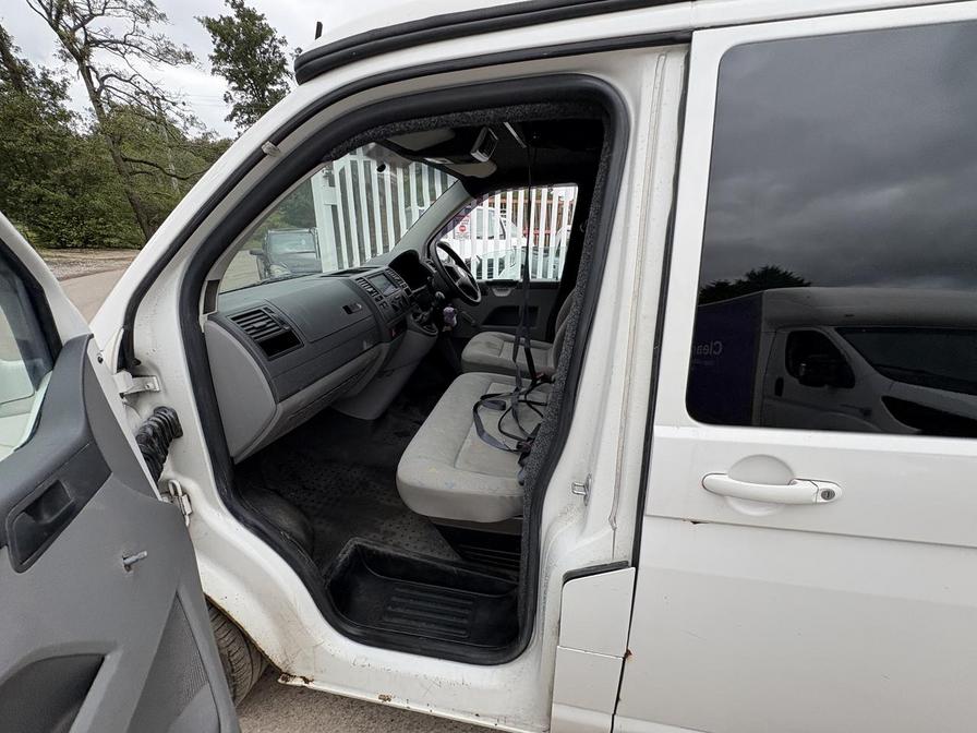 2007 Volkswagen Transporter – Model: Transporter T28 102 TDI SWB – BK07KFT