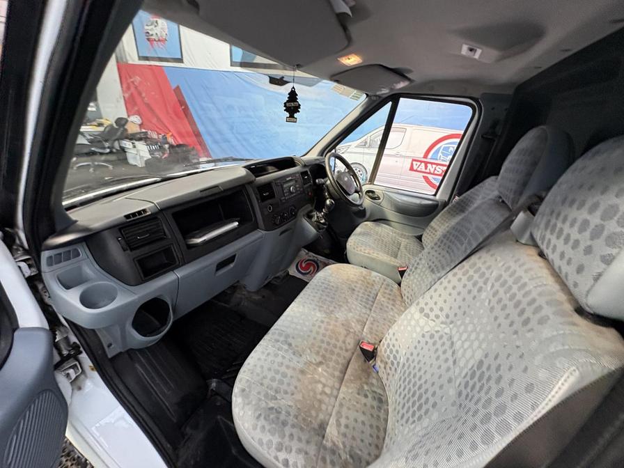 2013 Ford Transit Transit 100 T280 FWD – NJ63CKF/PS10HPS