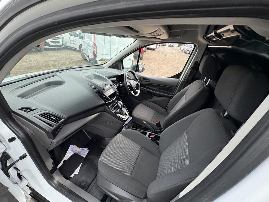 2019 Ford Transit Connect Transit Connect 220 Base TDCi Auto – FB19GYK