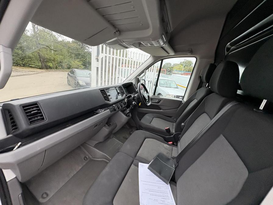 2021 Volkswagen Crafter – Model: Crafter CR35 Trendline TDI – DK21CKA