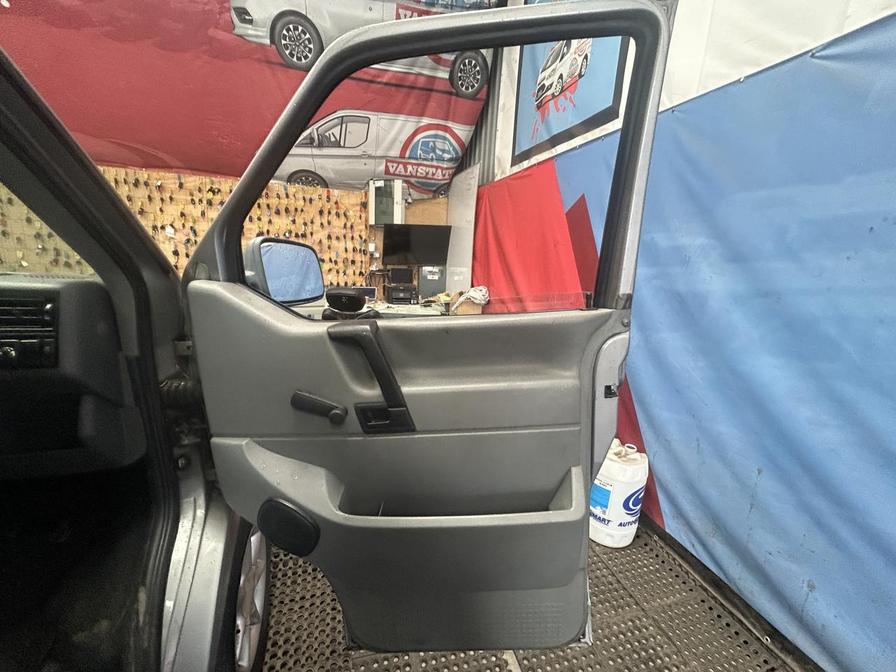 1994 Volkswagen Transporter Transporter LWB – M73LUL