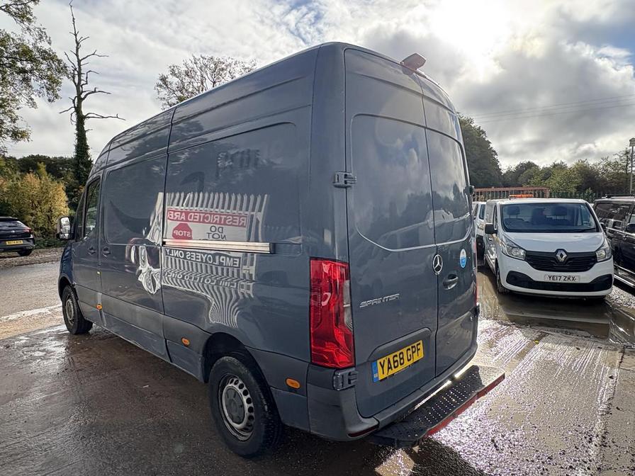 2018 Mercedes-Benz Sprinter – Model: Sprinter 314 CDI – YA68GPF